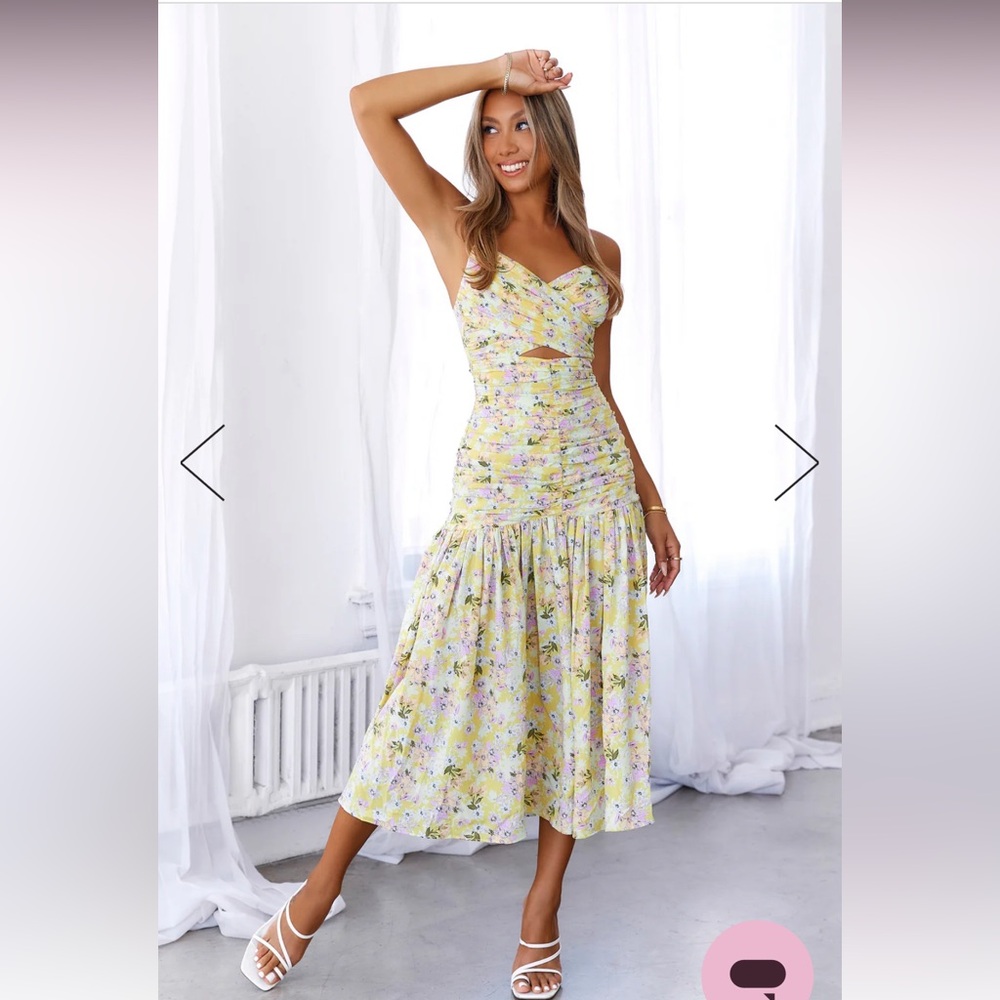 Hello Molly Size Small Maxi Dress